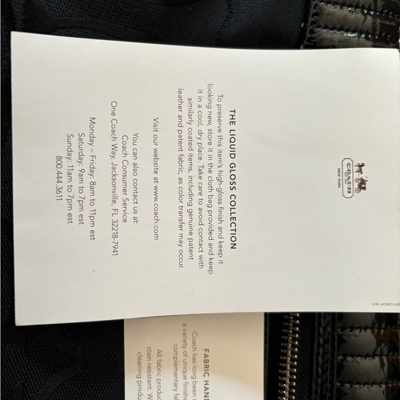 Coach Poopy liquid Gloss shoulder tote - Picture 4 of 7